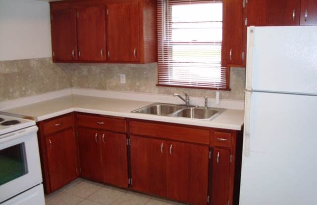4638 Washington Street NE- Lower Gallery 2