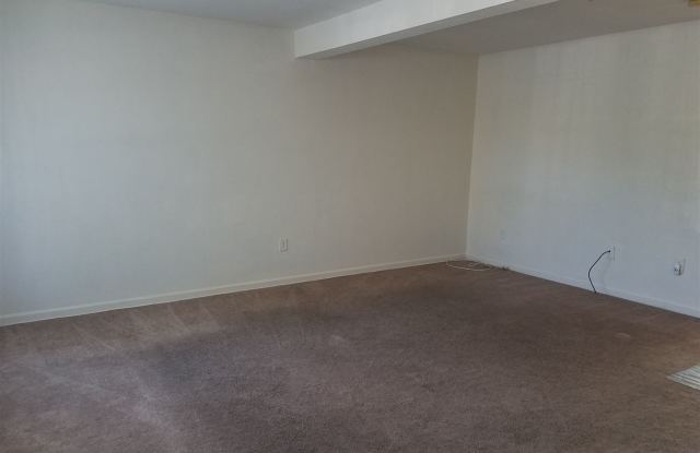 7335 Granite Woods Ct Gallery 2