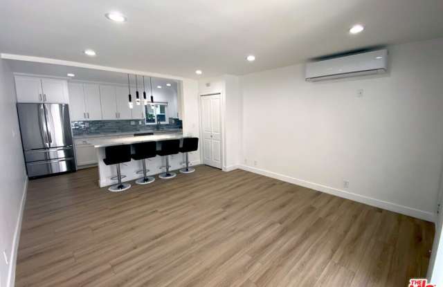 1438 S Barrington Ave - 1438 South Barrington Avenue, Los Angeles, CA 90025