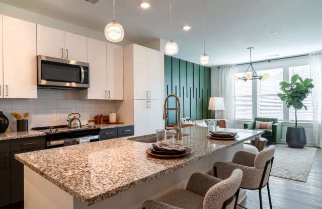 Lyric Sugar Hill Apartments Gallery 4
