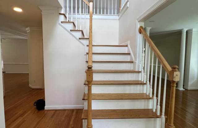 100 Highstream Place Gallery 2
