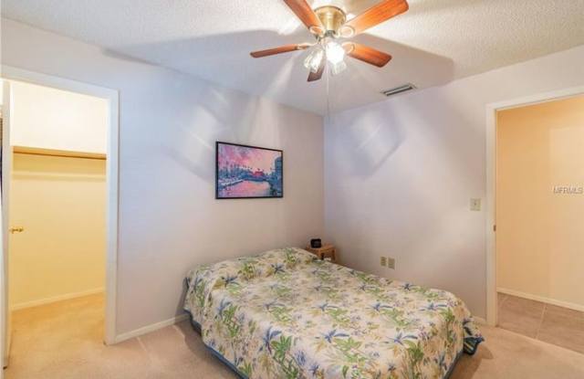 7201 Hollowell Drive Gallery 2