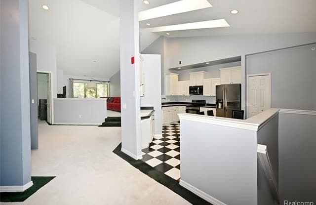 7055 Copper Creek Circle Gallery 2