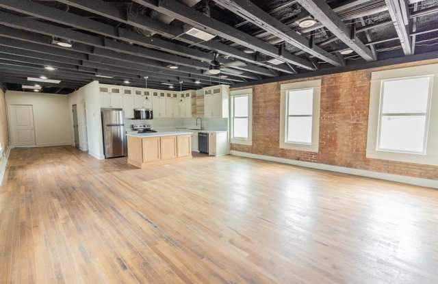 219 W Mulberry Street photos photos