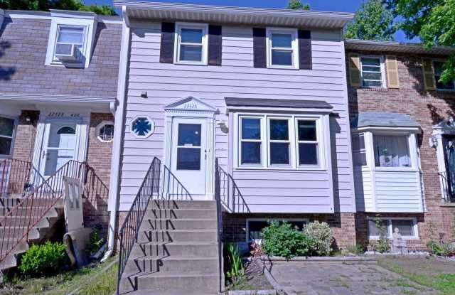 22426 GREENVIEW COURT photos photos