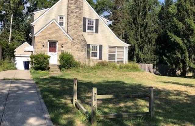 2817 Dresden Street - 2817 Dresden Street, Columbus, OH 43224