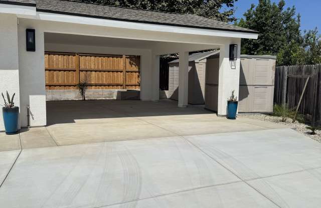 67 Newcastle Cir Unit B Gallery 2