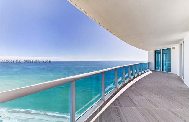 2711 S OCEAN DR Gallery 1
