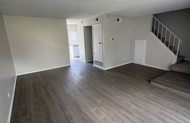 COMING SOON! 3 Bed + 1.5 Bath Townhouse photos photos