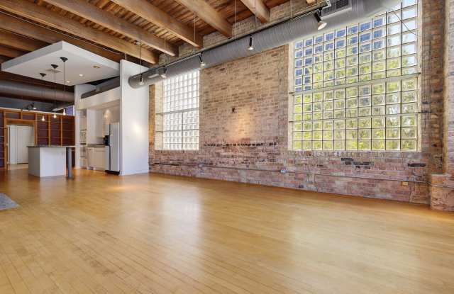 11 North Green Street Gallery 4
