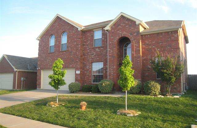 1008 Oarlock Drive - 1008 Oarlock Drive, Crowley, TX 76036