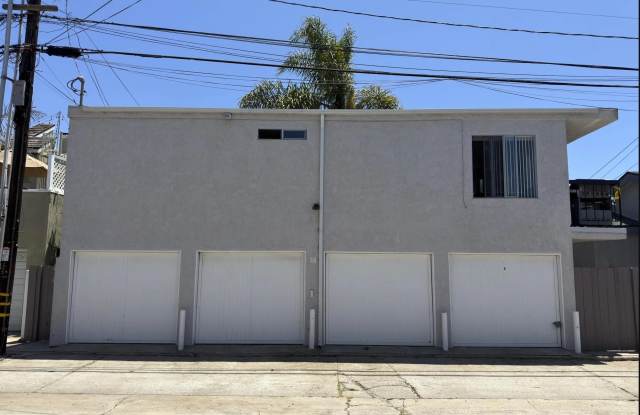 1112 Thomas Avenue Gallery 3