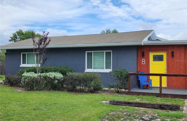 8 POINSETTIA DRIVE - 8 Poinsettia Drive, DeBary, FL 32713 8 POINSETTIA DRIVE - 8 Poinsettia Drive, DeBary, FL 32713