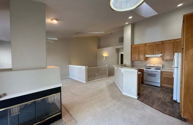 2 Bedroom, 2 Bathroom Townhouse with Garage and New Washer and Dryer! - 1905 22nd Street, Sacramento, CA 95816