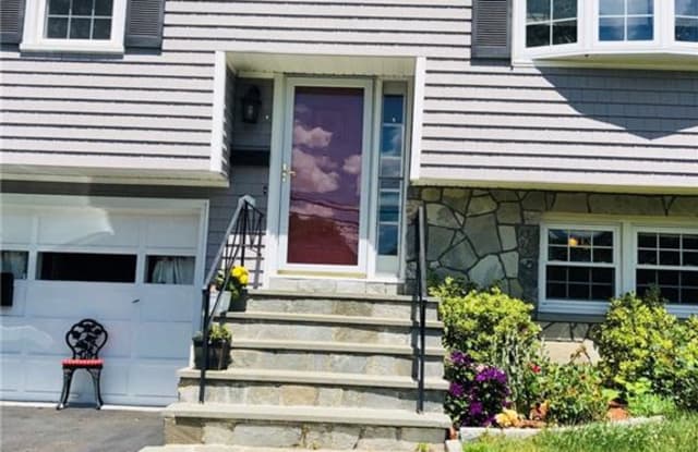 24 Beau Street - 24 Beau Street, Norwalk, CT 06850