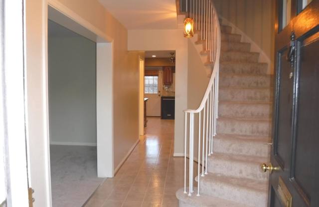 8519 FORRESTER Boulevard Gallery 2