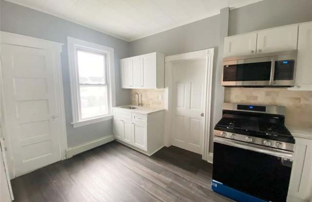 289 Parker Avenue 2 photos photos