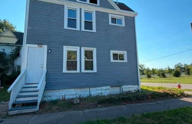 6010 Bower Avenue photos photos