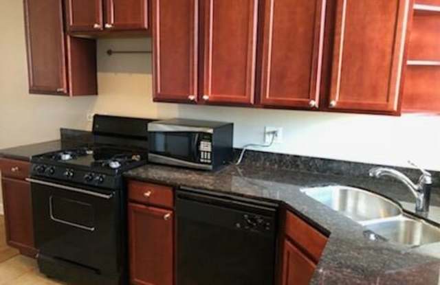 7464 North Greenview - 7464 North Greenview Avenue, Chicago, IL 60626 7464 North Greenview - 7464 North Greenview Avenue, Chicago, IL 60626