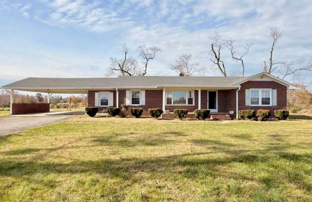 You’re here. You’re home. You’re happy. - 429 Plantersville Road, Lunenburg County, VA 23924
