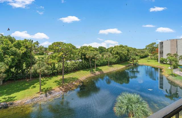 6562 BOCA DEL MAR Drive Gallery 2