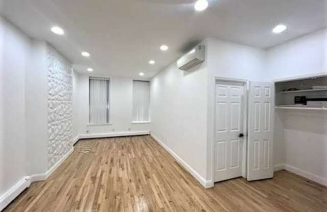 1727 Broadway photos photos
