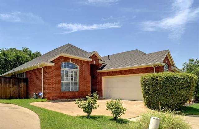 2307 Springmere Drive - 2307 Springmere Drive, Arlington, TX 76012