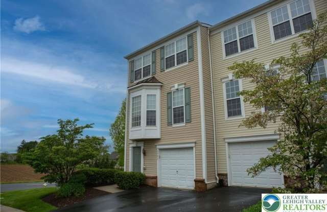 5293 Chandler Way Gallery 3