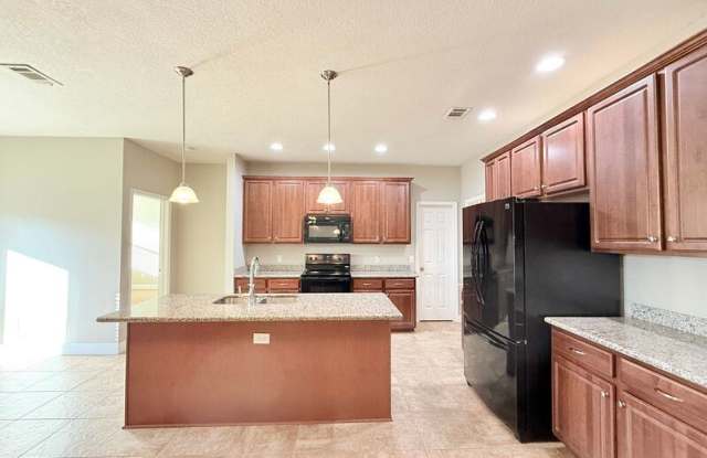 5355 Dalton Circle Gallery 3
