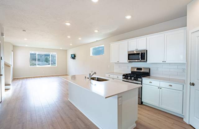 24331 East Harrier Loop Gallery 3