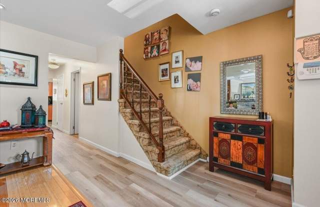 27 Highview Drive Gallery 4