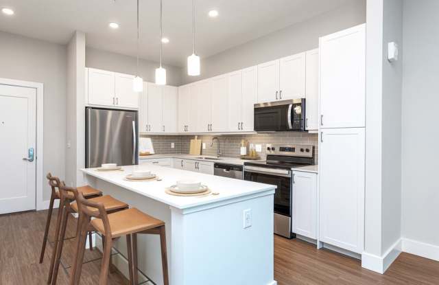 Avalon Carmel Commons photos photos