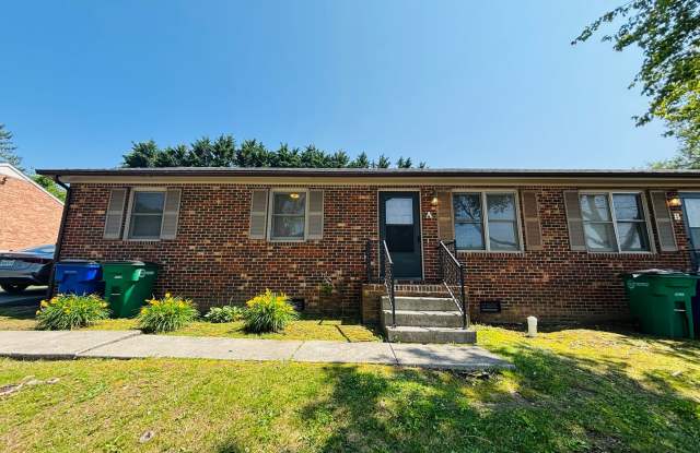 3 Bedroom, 1 Bath Duplex photos photos