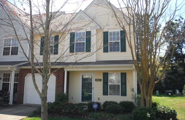 10631 Greyhound Dr - 10631 Greyhound Drive, Charlotte, NC 28269
