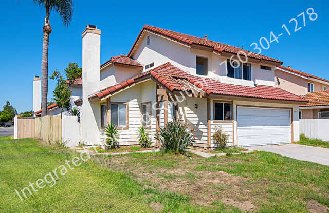 4504 Goldfinch Way photos photos