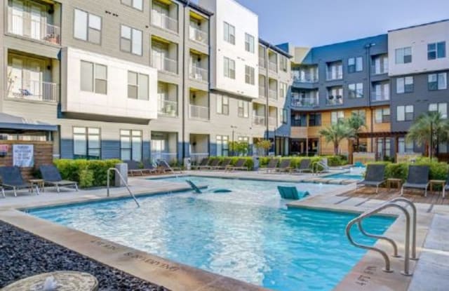2900 Manor Road - 2900 Manor Road, Austin, TX 78722