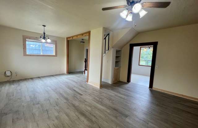 Charming 3-Bedroom Home with Backyard & Patio photos photos