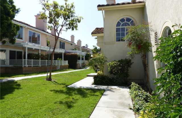 24325 Carlton Court Gallery 2