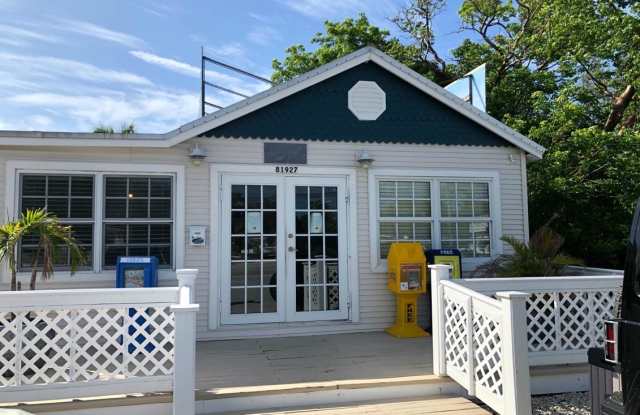81927 Overseas Highway Gallery 3