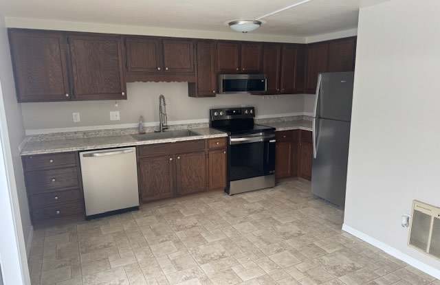 607 North Terrace Drive - 607 North Terrace Drive, Altoona, PA 16602