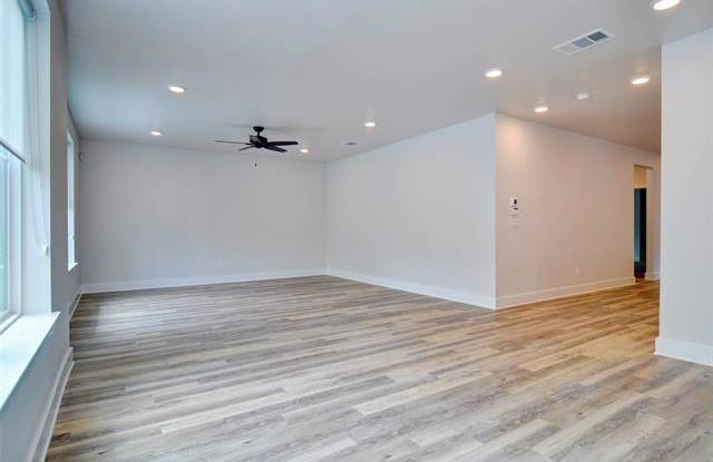 3212 Mccart Avenue Gallery 3