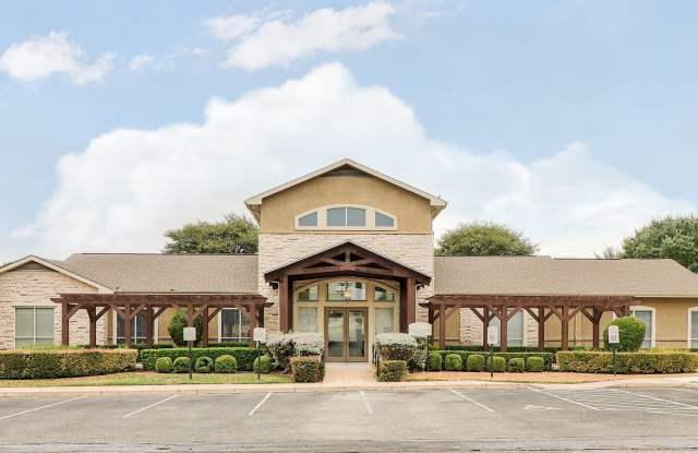 Lakeline Apartments photos photos