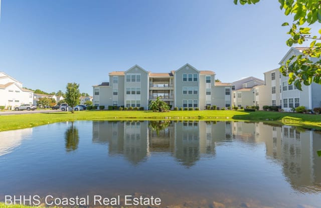 8649 Southbridge Dr. Unit G - 8649 South Bridge Drive, Garden City, SC 29575