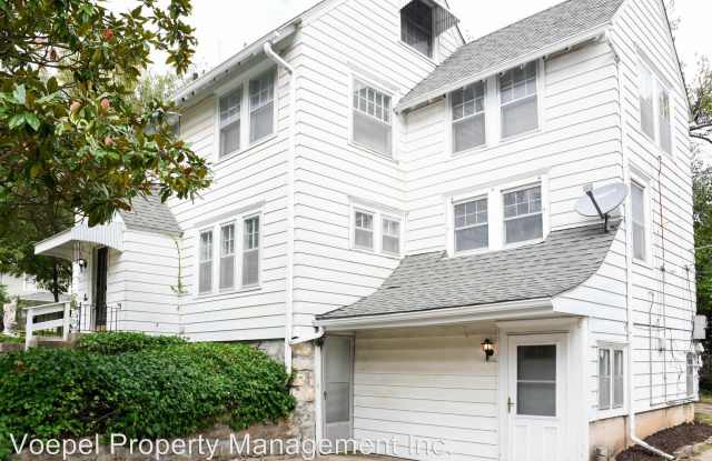 200 E 51st Terr. Gallery 3