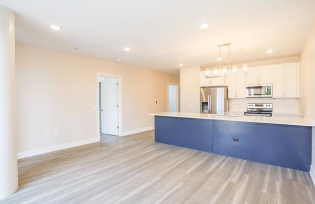 880 Lee St. photos photos
