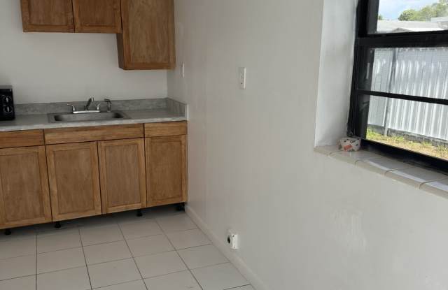 11935 Southwest 185th Terrace photos photos