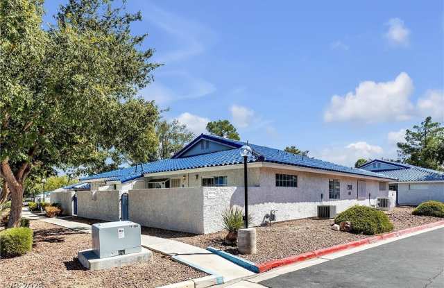 2136 Bavington Drive photos photos