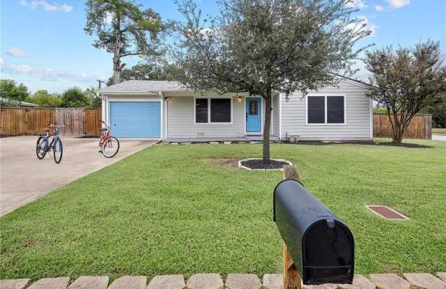 1017 Winding Road Gallery 2