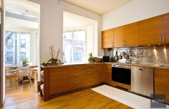 116 West 88th Street Gallery 2