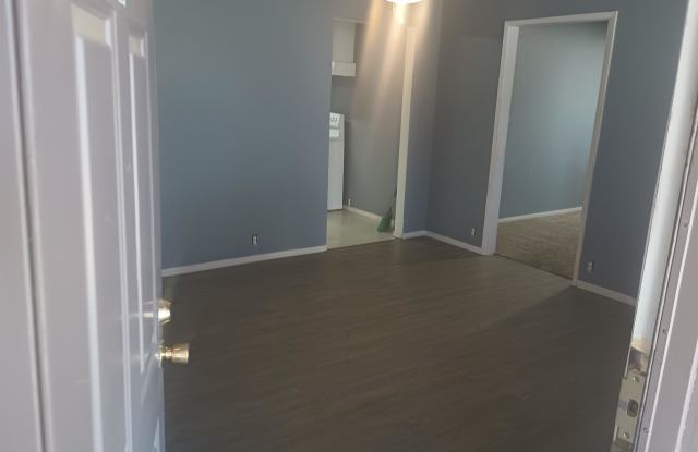 518 Monterey Street - B Gallery 2